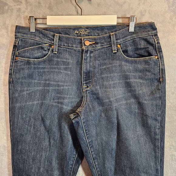 Old Navy The Flirt Womens Bootcut Jeans Size 14 Regular Denim - Picture 7 of 12